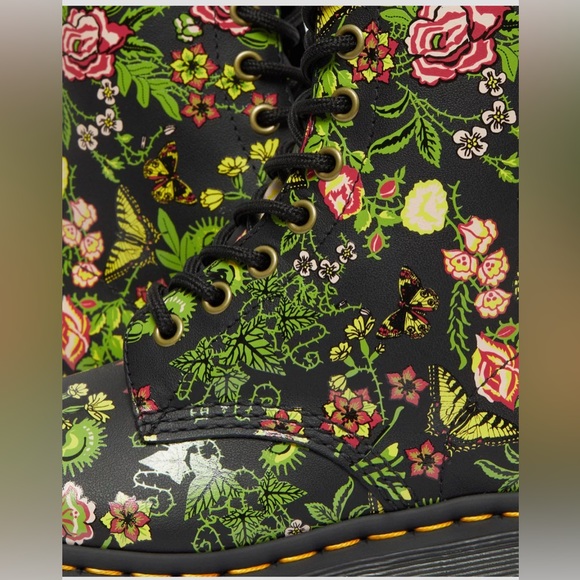 New Dr Martens 1460 WOMEN'S FLORAL BLOOM LEATHER LACE UP BOOTS Size 7 - Picture 4 of 9